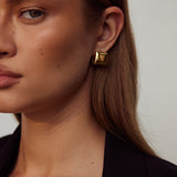 Rive Gauche Huggie Earrings | Gold